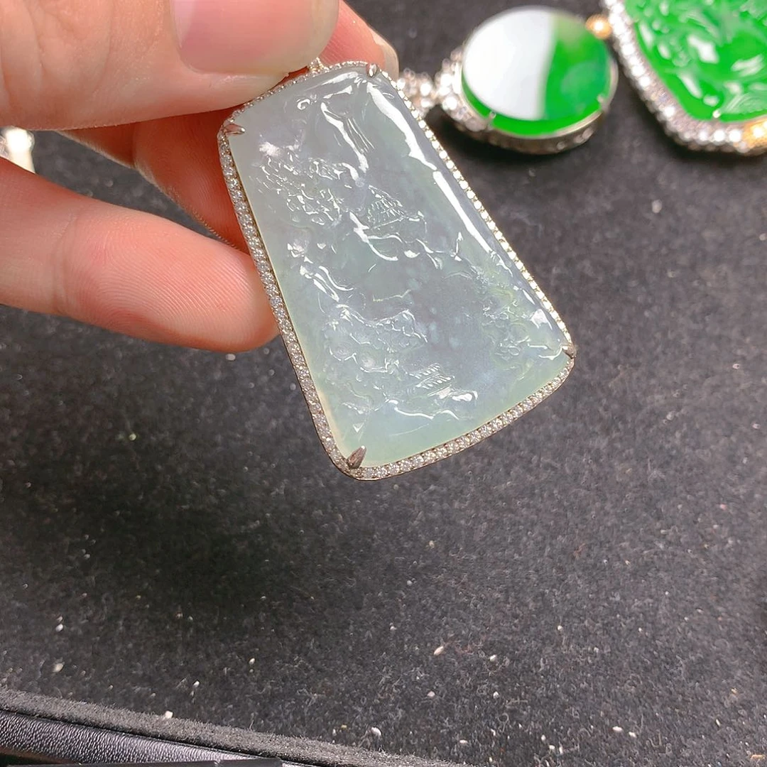 颈饰银S925镶嵌翡翠