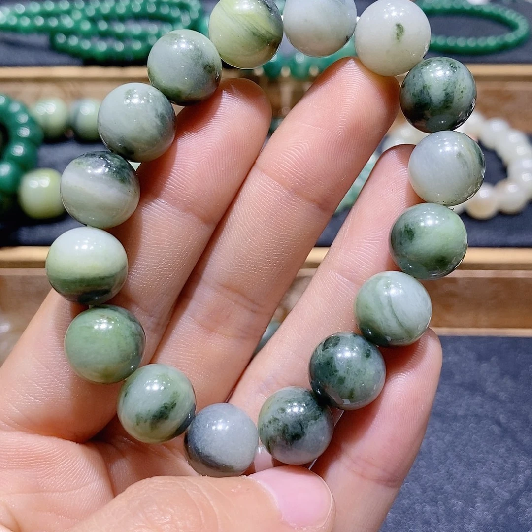 独山玉未镶嵌手串