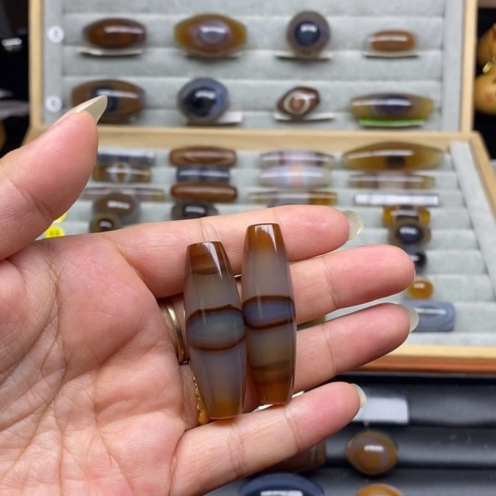 未镶嵌玛瑙/玉髓珠宝奇石