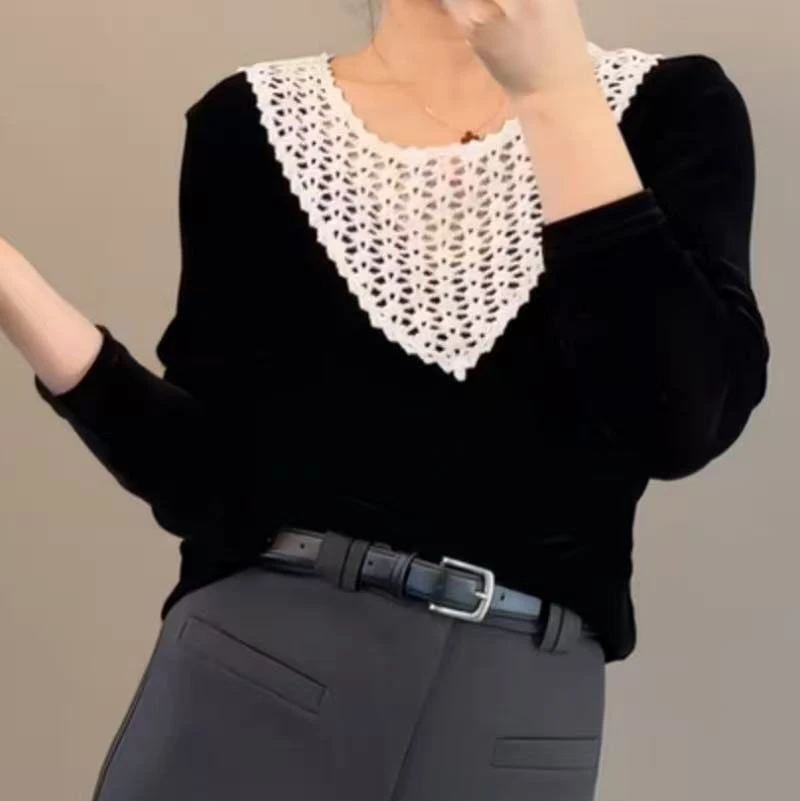 今年流行穿搭2025秋冬新款温柔风镂空针织拼接法式休闲风长袖上衣