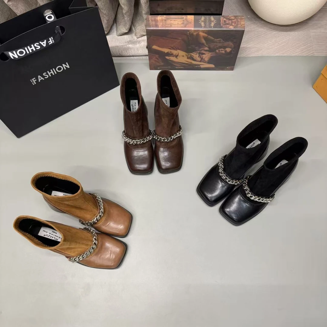 2025年秋冬季新款休闲链条复古风轻奢网红气质休闲舒适女爆款袜靴