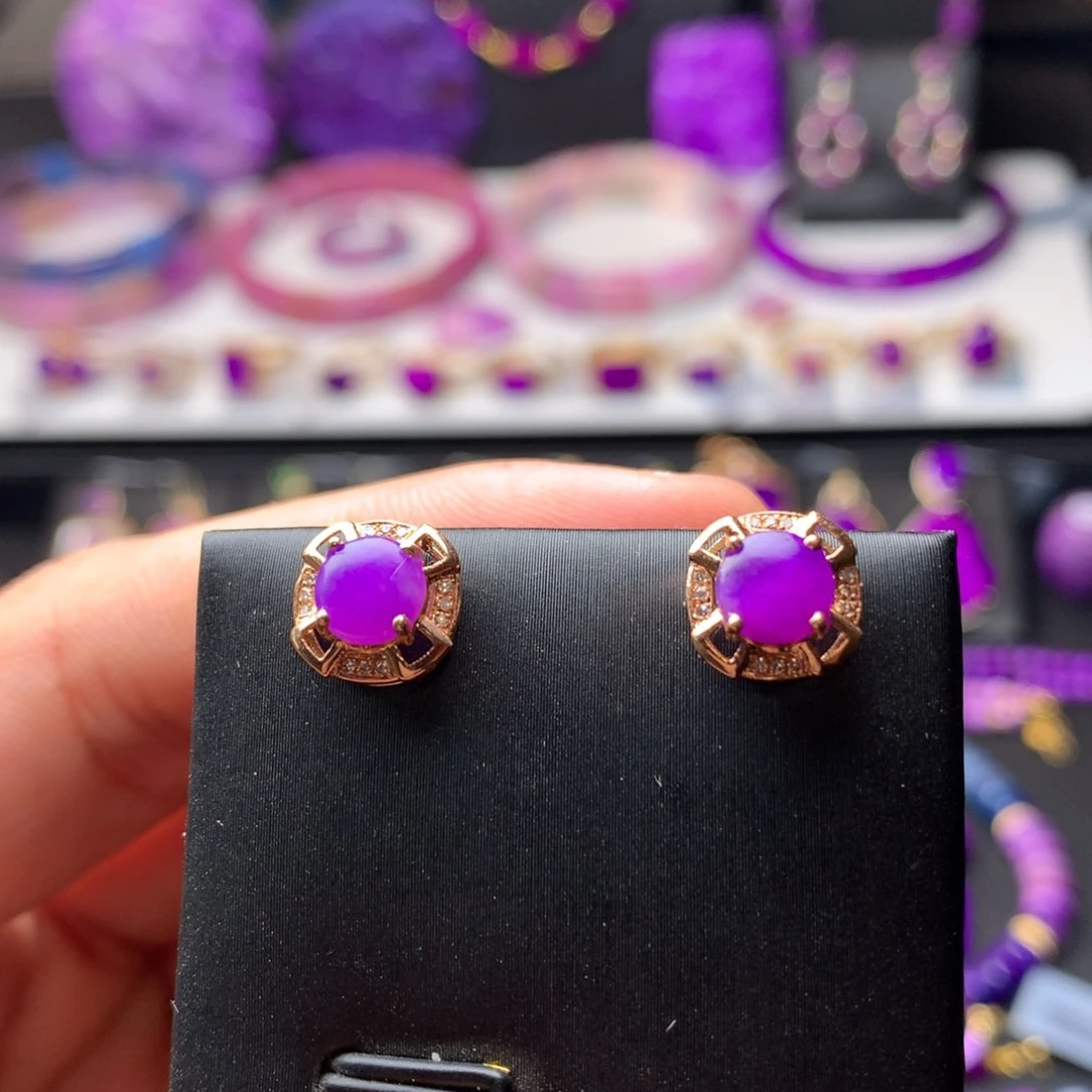 苏纪石（舒俱来）耳钉18K金镶嵌