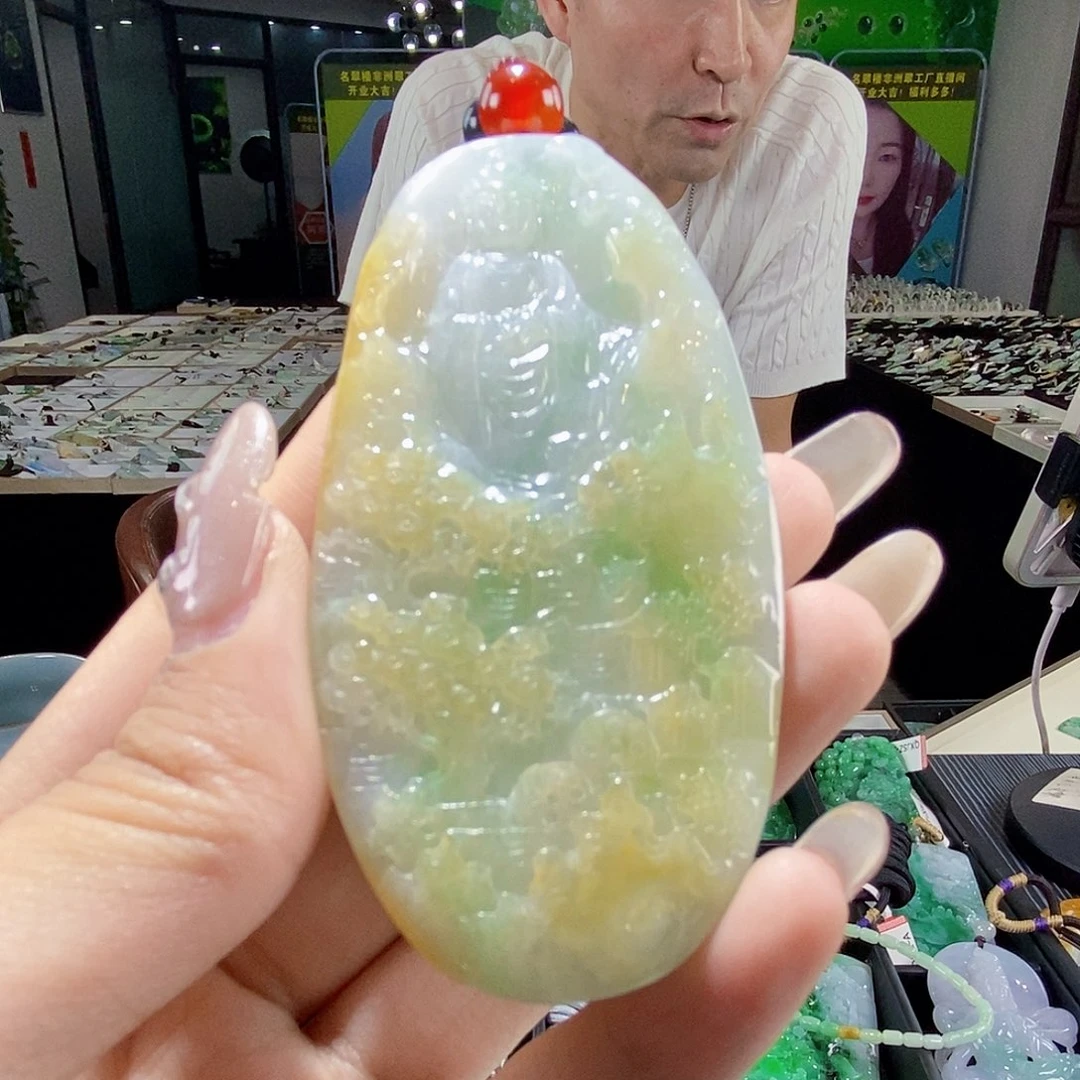 颈饰未镶嵌翡翠翡翠