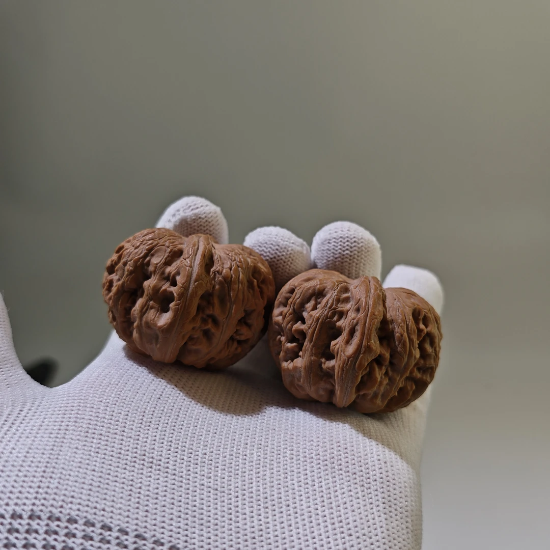 S250022元宝肚边高43 38 32，全品翘肩大元宝成熟度非常好