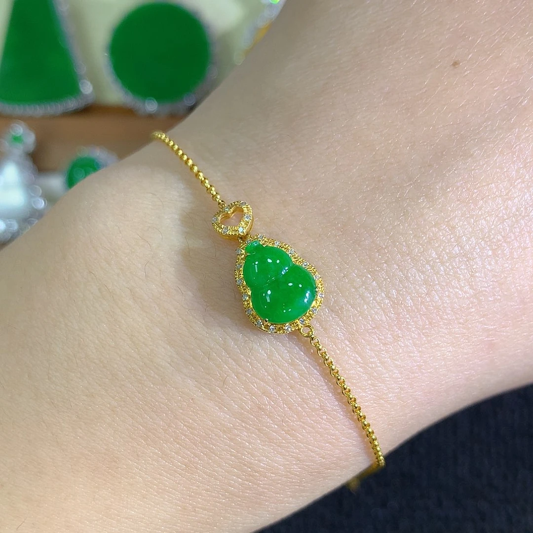 翡翠18K金镶嵌手链葫芦