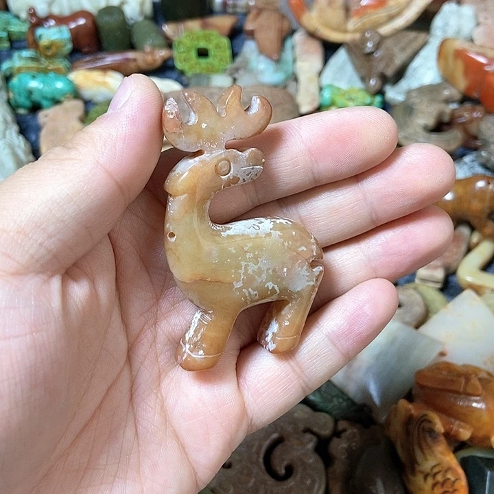 和田玉未镶嵌颈饰81