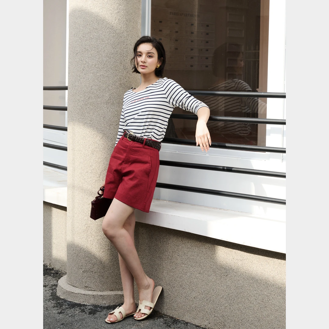 【匆匆那年】减龄青春感法式条纹字母圆领极简版型中袖复古T恤