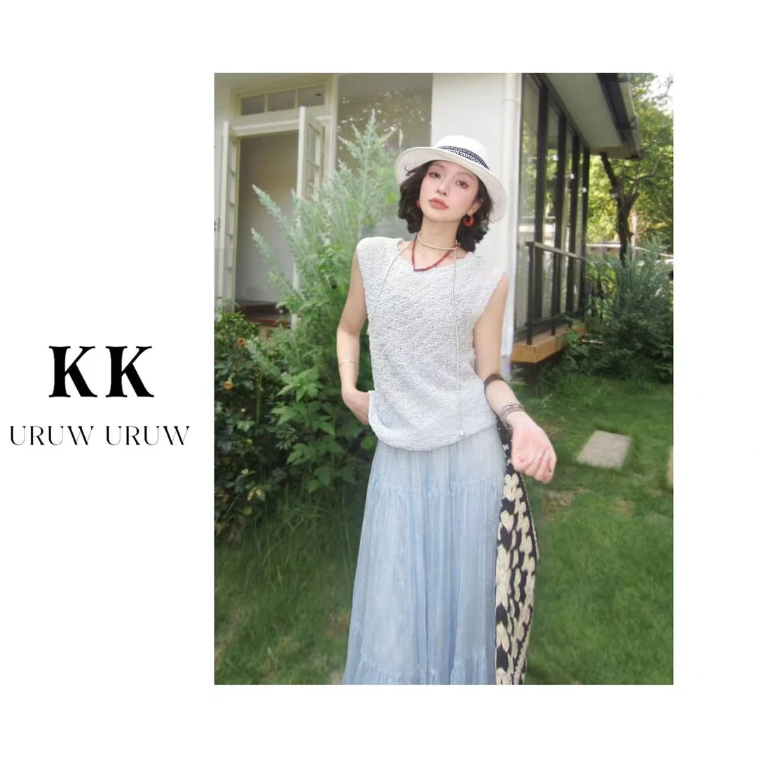 柯柯【梦幻泡泡】小众设计通勤修身显瘦肌理弹力褶皱背心K066