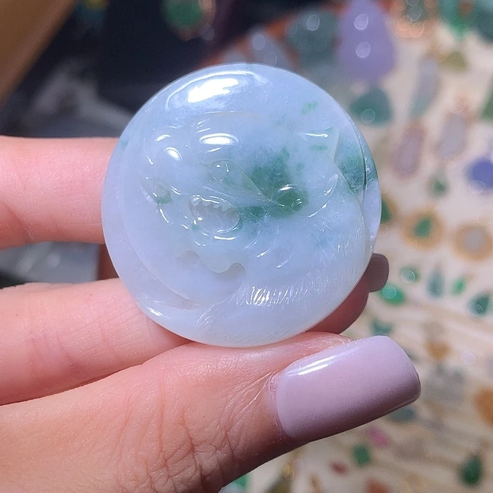 颈饰未镶嵌翡翠虎头圆牌吊坠