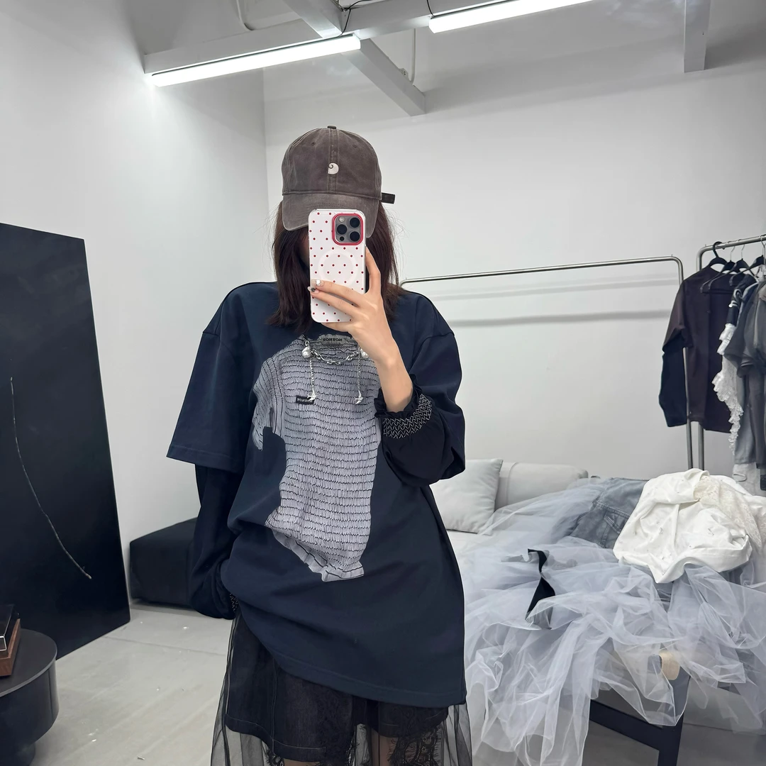 【潇潇乐cci】休闲风初秋深蓝色手绘印花重工吊假两件百搭T恤4107