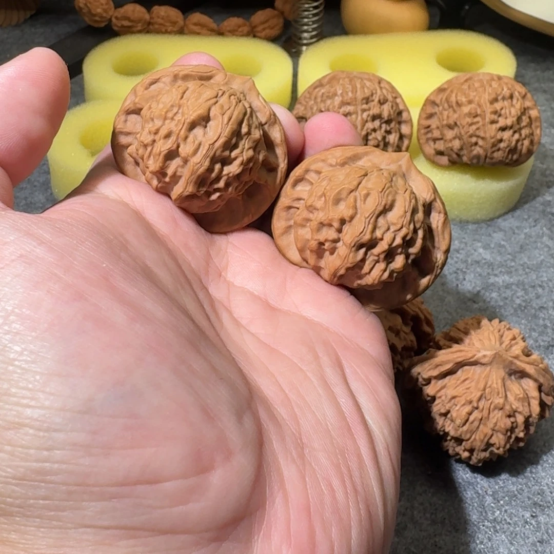 文玩核桃吊坠44大耳朵图图