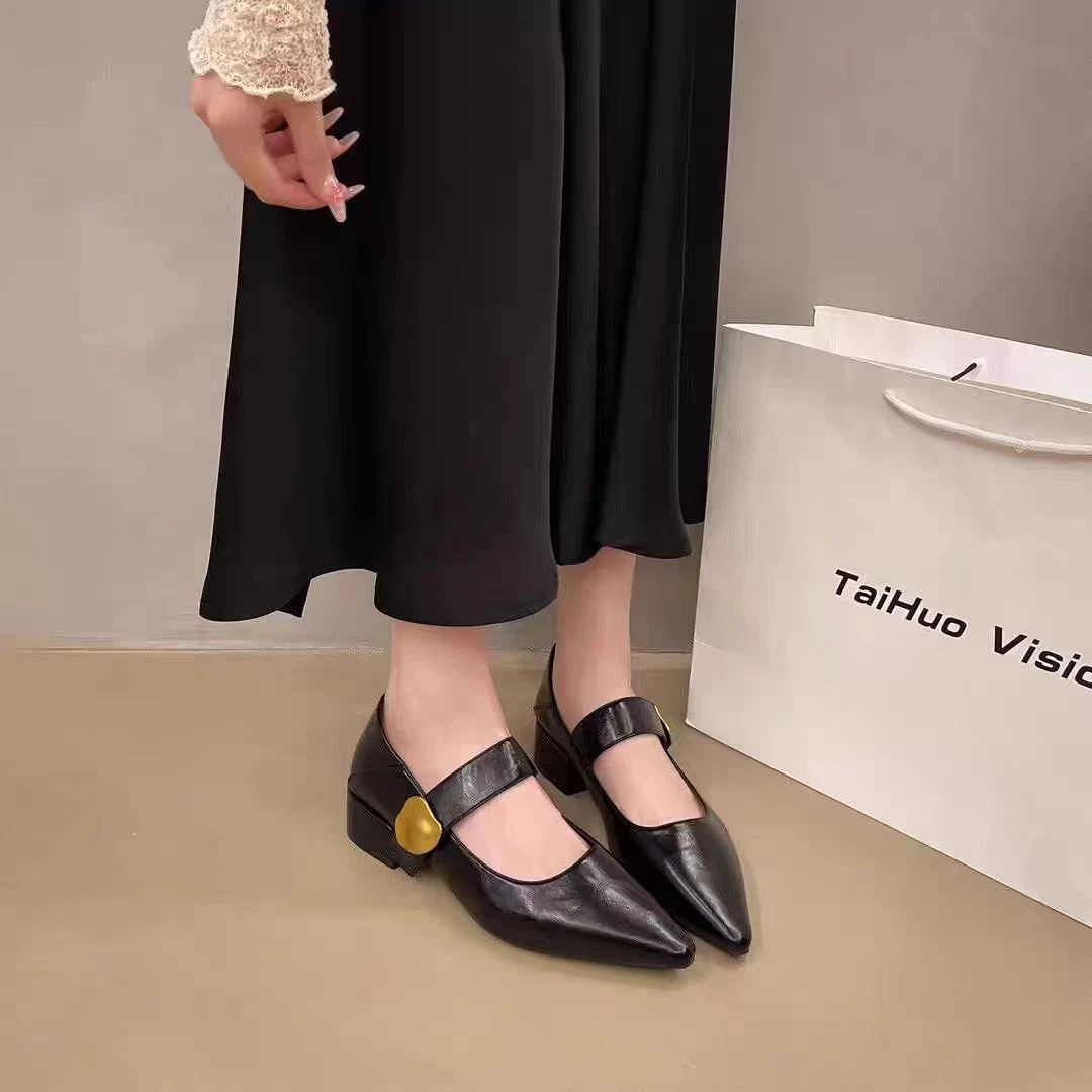 复古法式尖头小皮鞋女新款鞋子秋季软底单鞋玛丽珍乐福鞋15-103