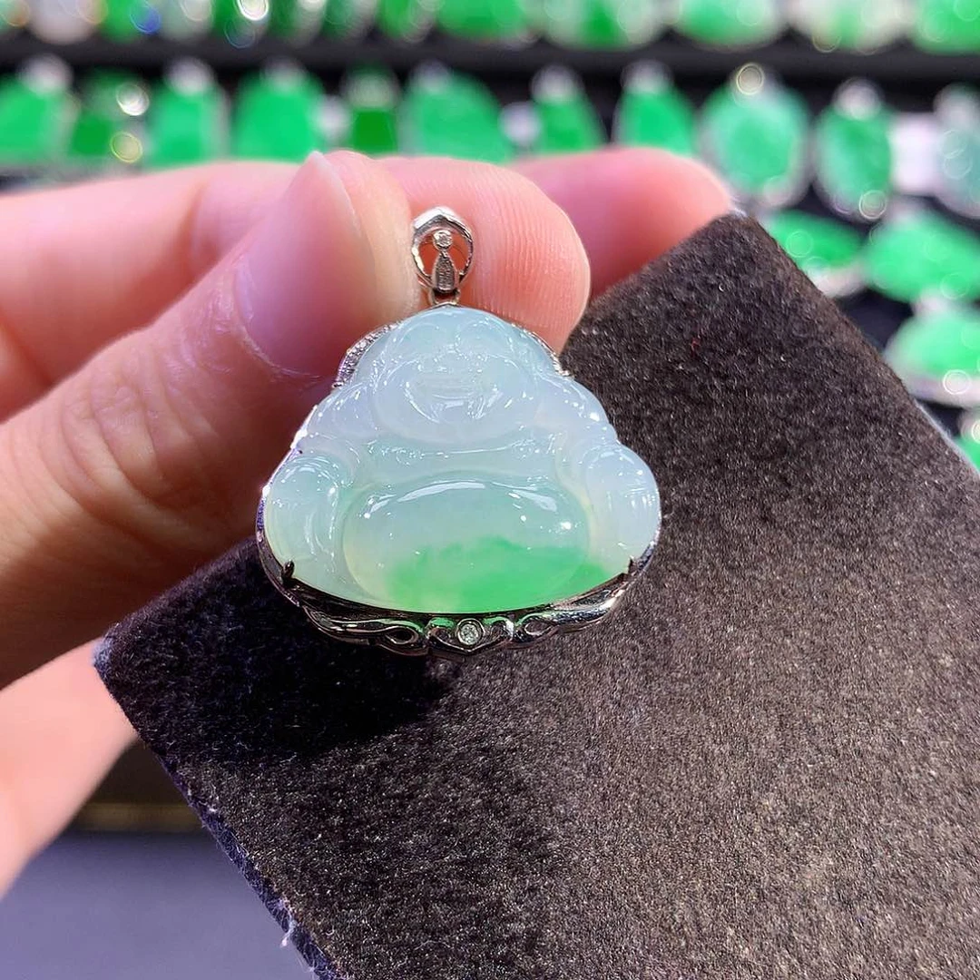 翡翠18K金镶嵌吊坠(赠链)