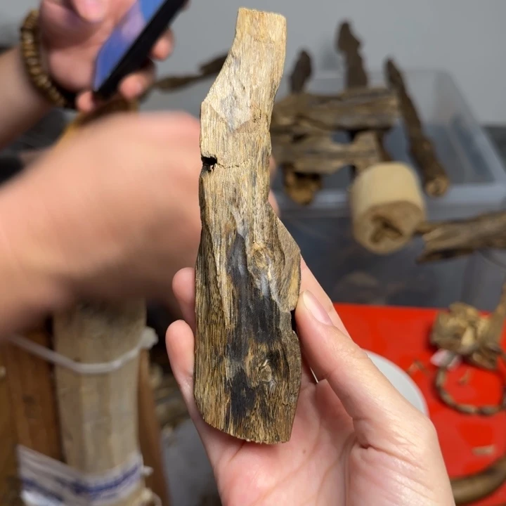 沉香沉香碎屑白棋块料26克