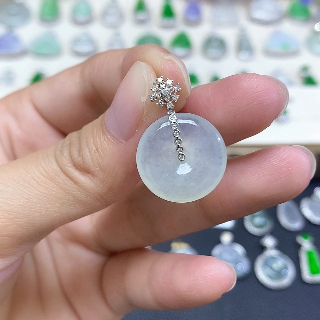 翡翠18K金镶嵌吊坠(不含链)