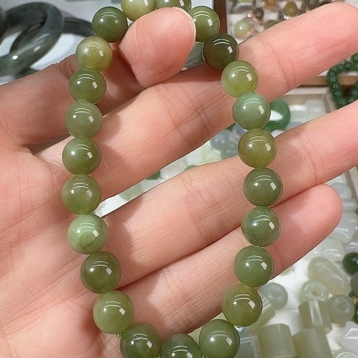和田玉（碧玉）未镶嵌颈饰8mm