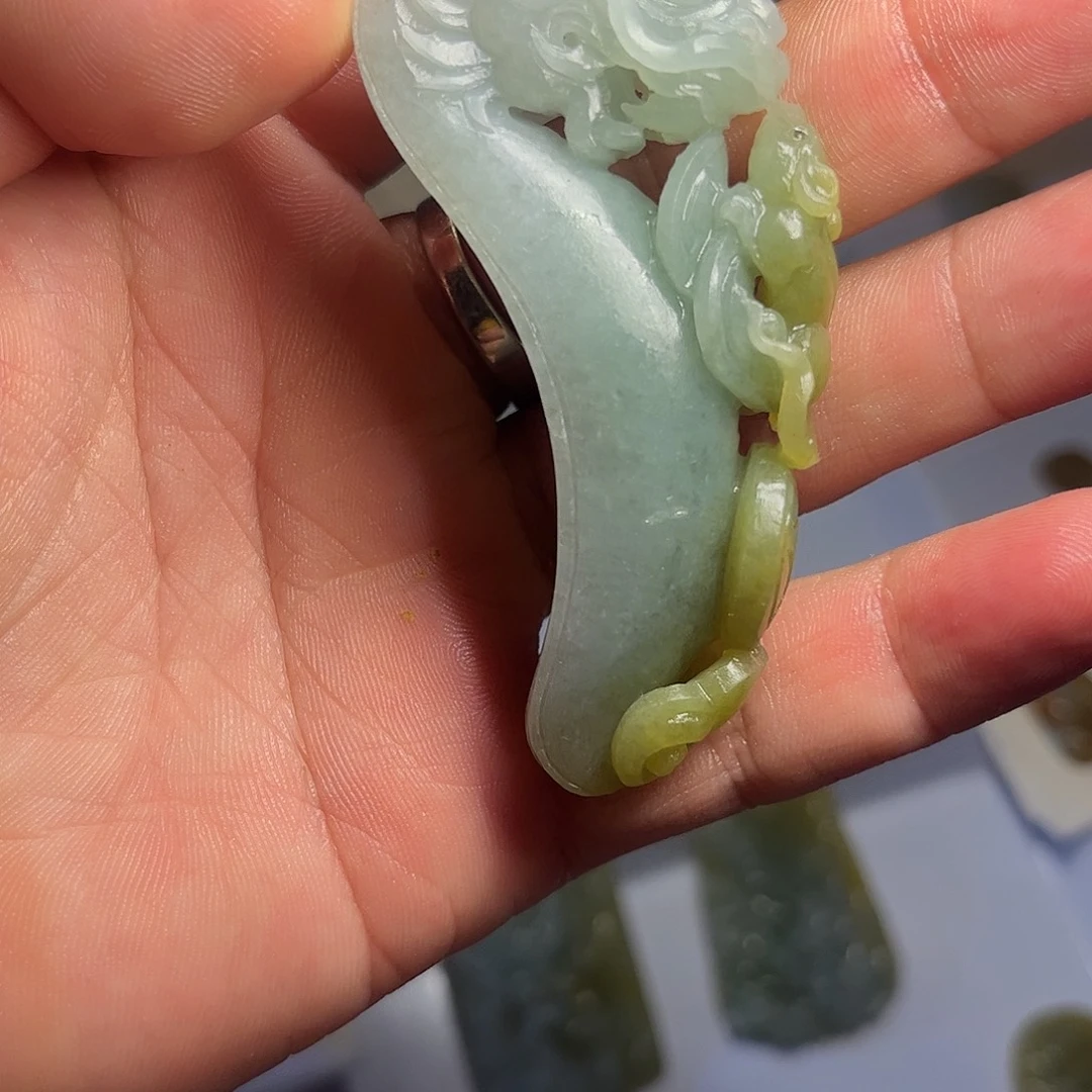 未镶嵌定制翡翠翡翠