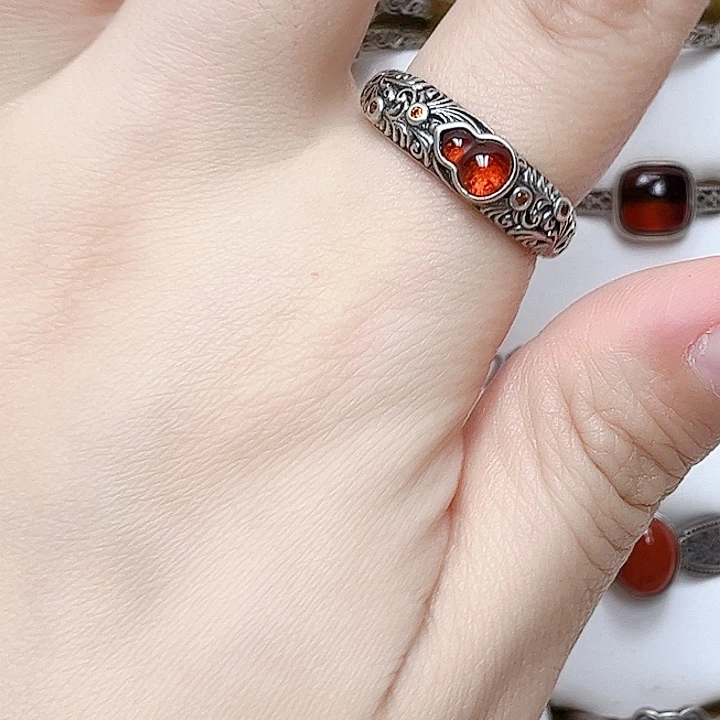 血珀银S925镶嵌戒指