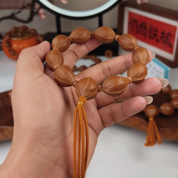 橄榄核手串梅林铁核