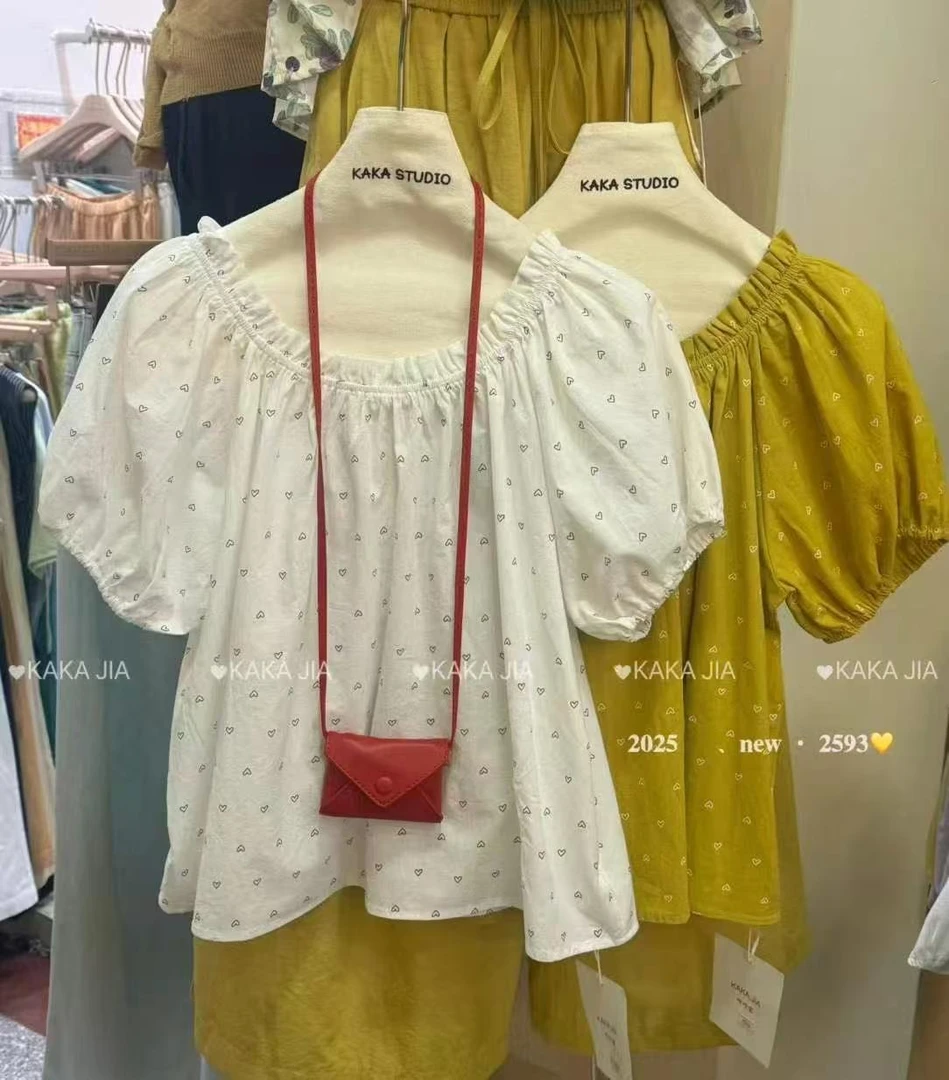 滨莉家【鸭掌筋】韩系爱心花边上衣