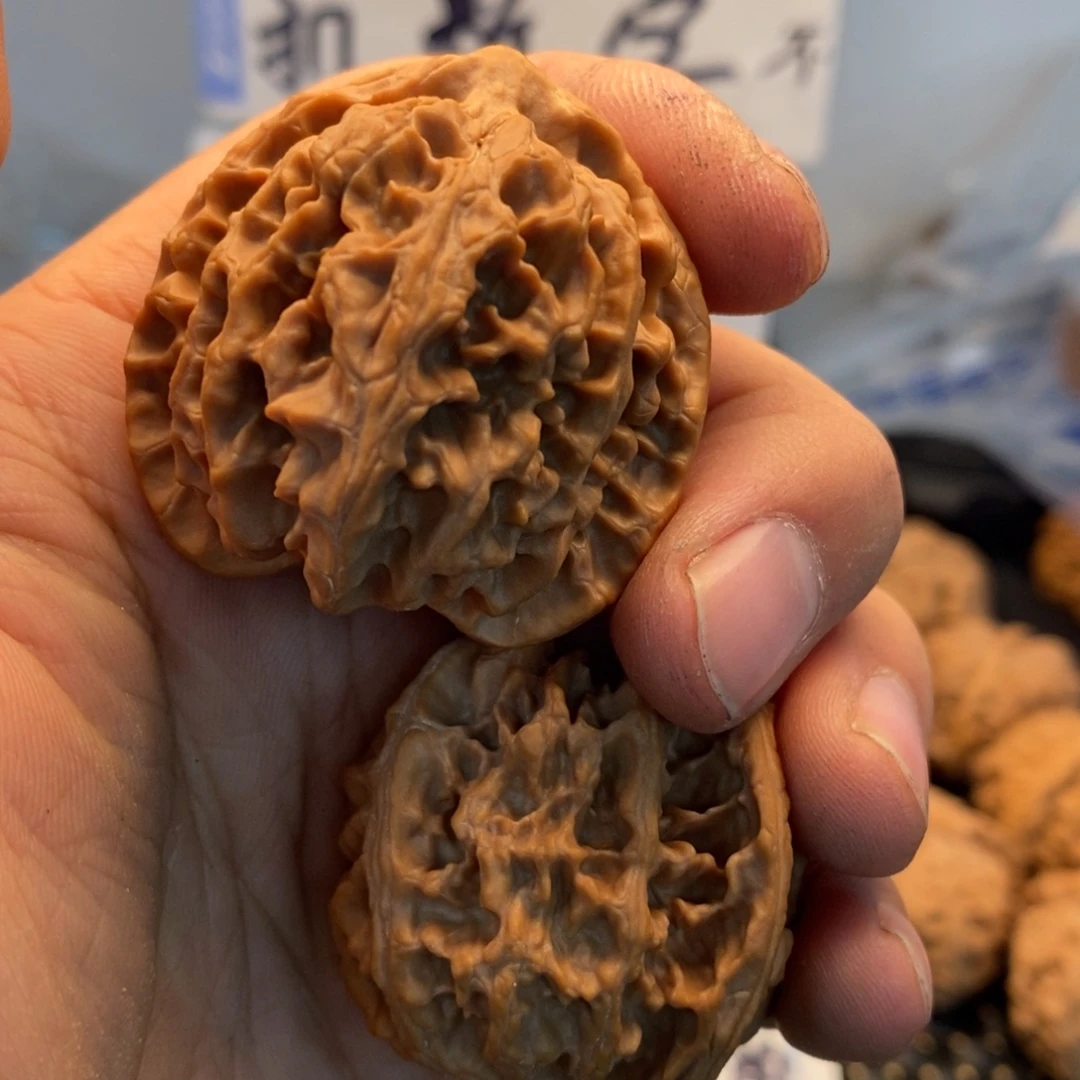 小***汾文玩核桃吊坠文玩核桃手把件苹果园