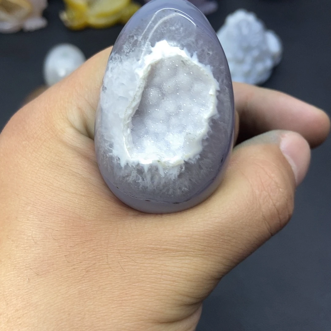 玛瑙/玉髓未镶嵌珠宝奇石