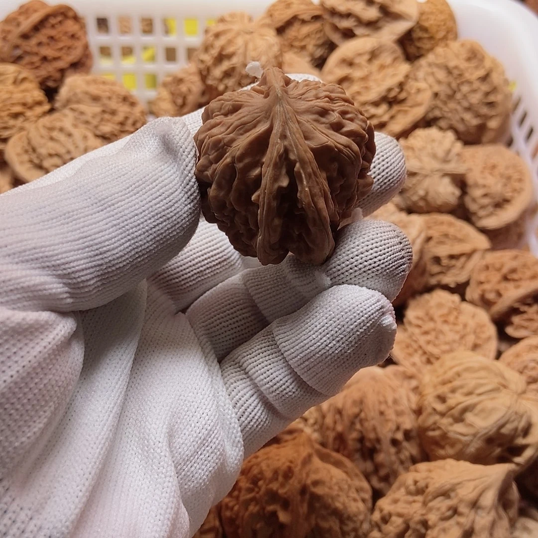 兵***生文玩核桃吊坠楼子