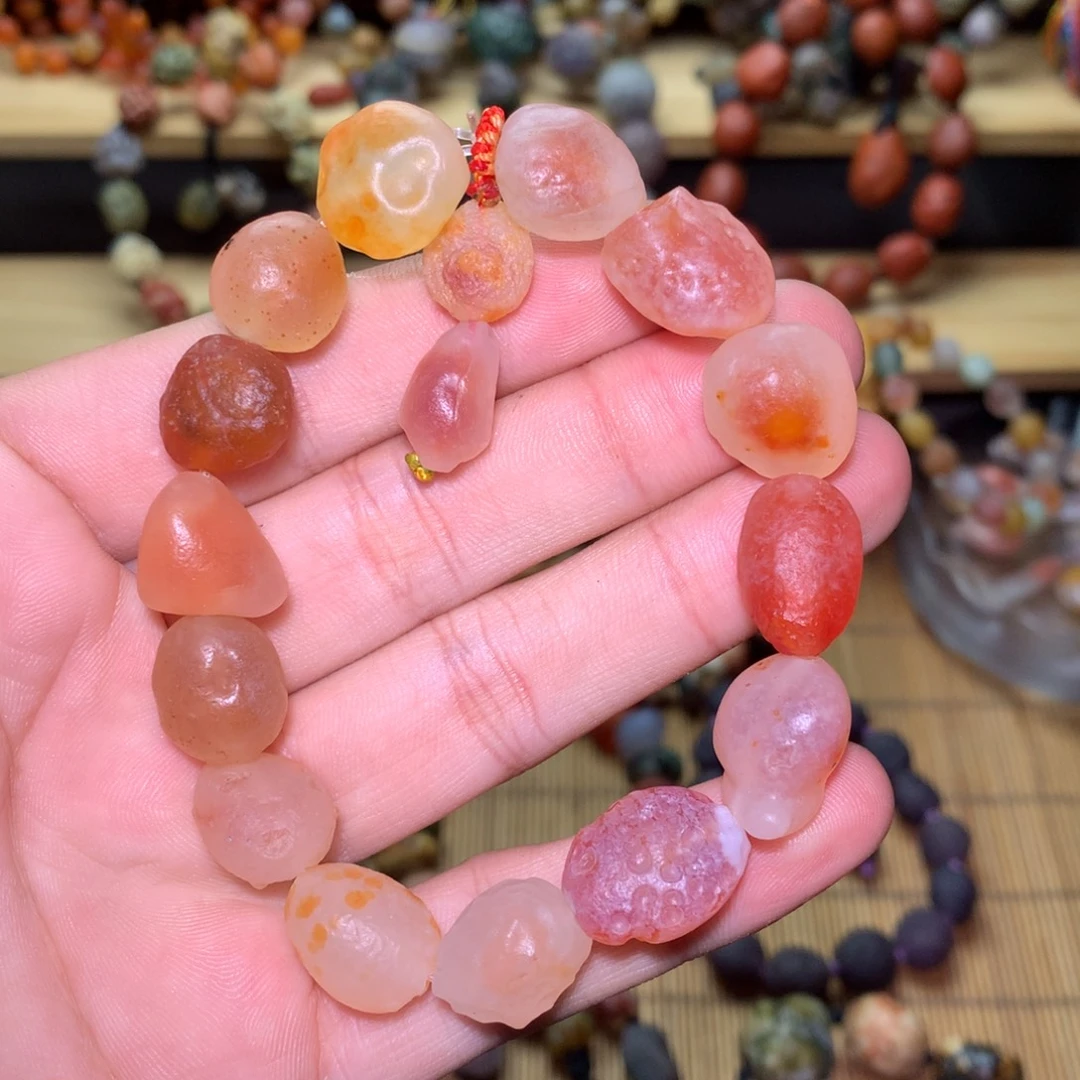 甜***)石英质玉手链未镶嵌