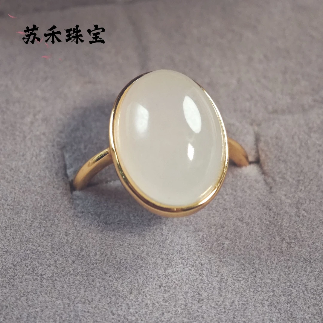 【苏禾二店】特级高冰白玉大蛋面戒指拍一发一多样性发货