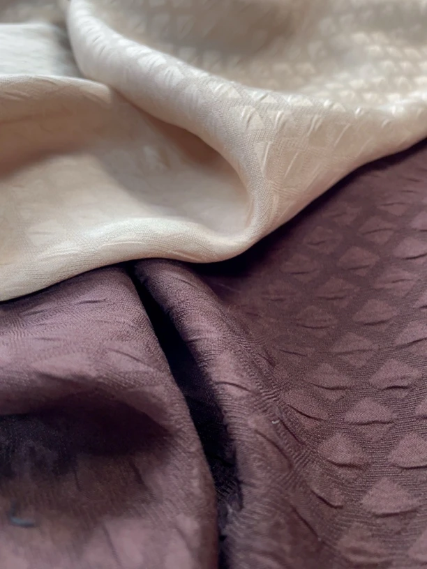 冠乐皱 华夫格 0.5价位 140门幅 不支持7天无理由退换货