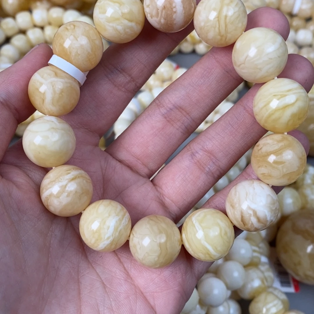 蜜蜡未镶嵌珠宝奇石33.61g16mm