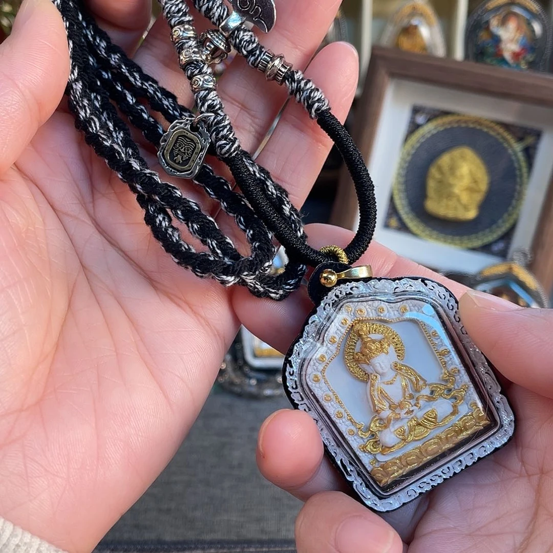 泥塑石*亿大日如来擦擦+绑绳