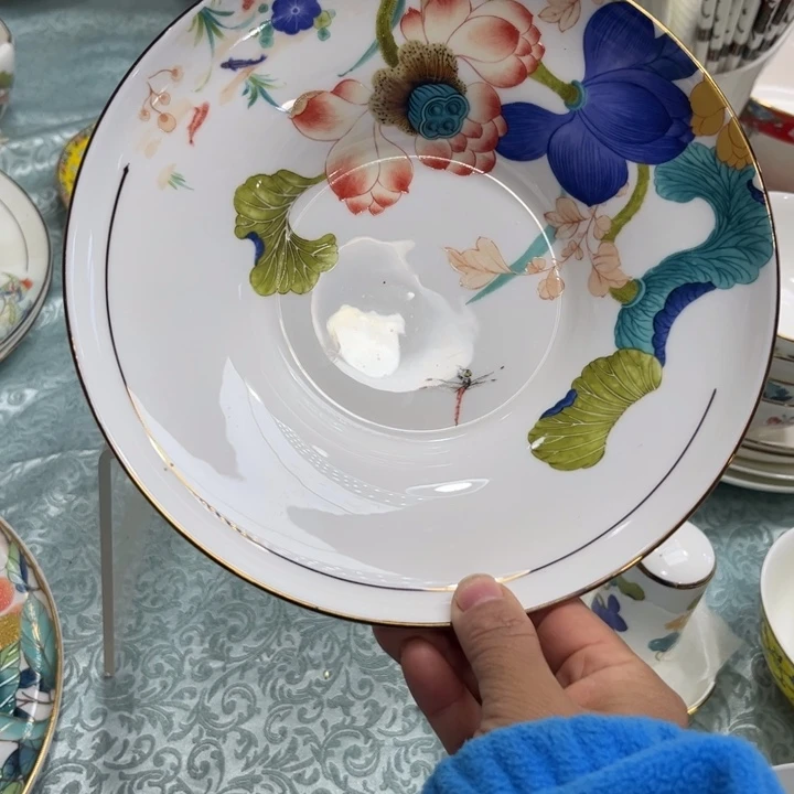 瓷片荷塘八寸草帽深盘四个