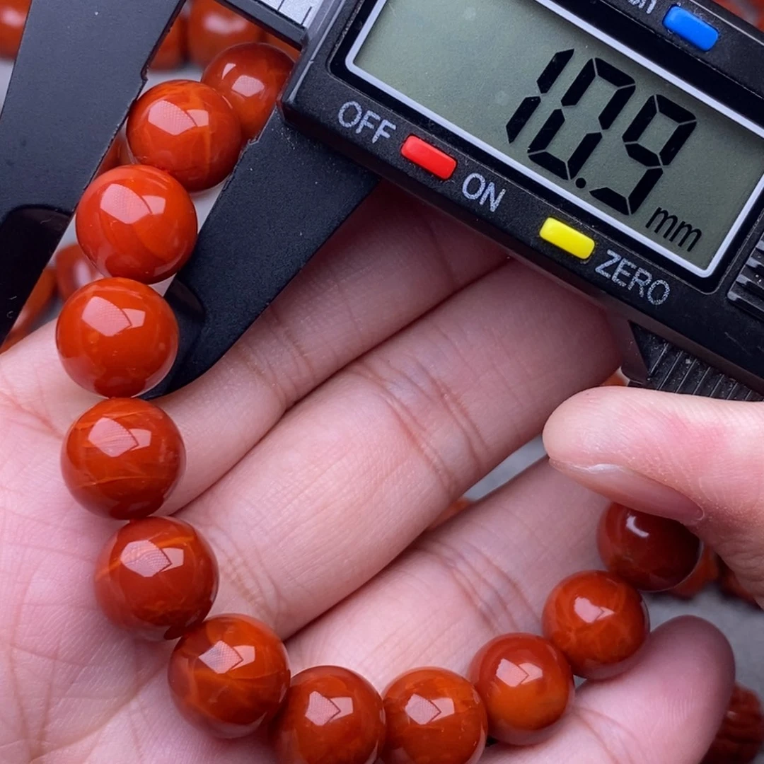 南红玛瑙配饰未镶嵌微瑕