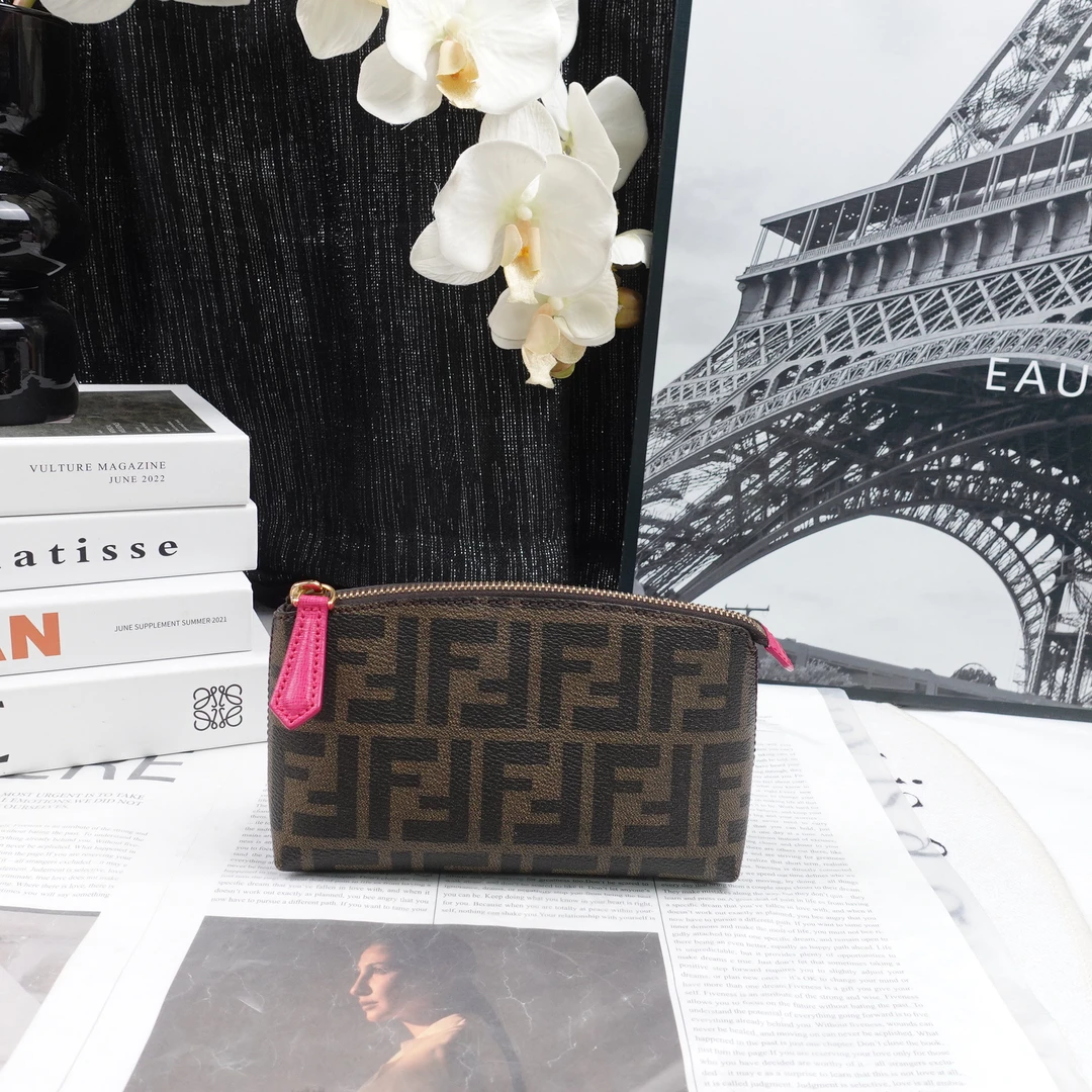 95新 FENDI/芬迪 单肩包/T10304970