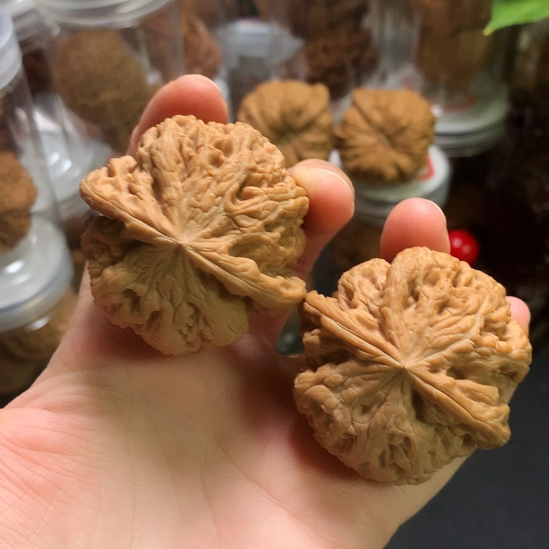 文玩核桃把件球筋48