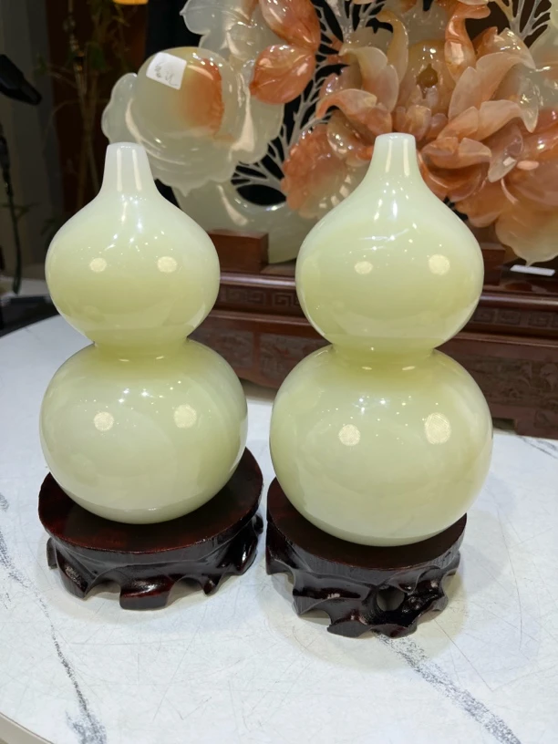 精品天然玉石葫芦摆件
