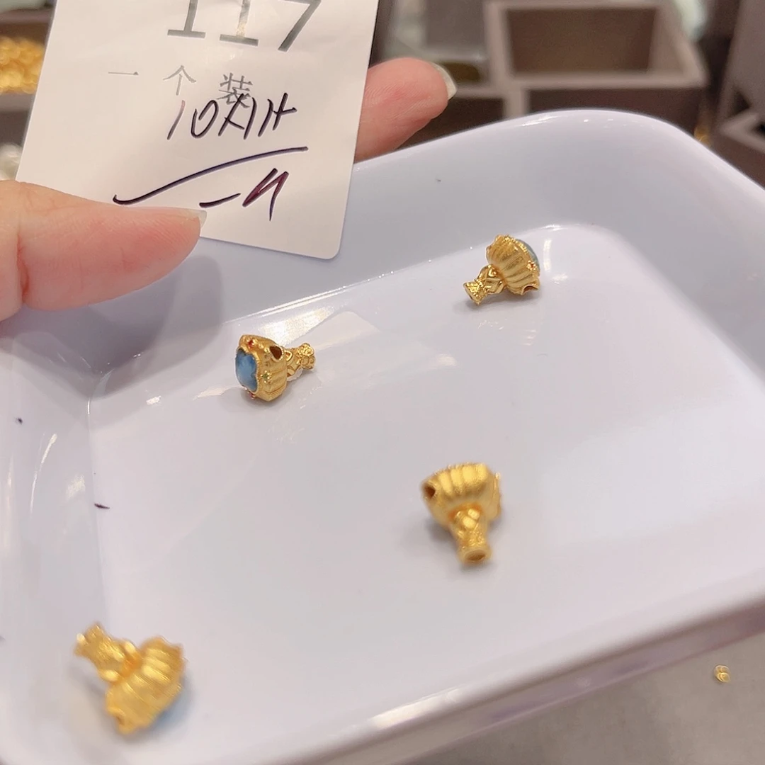 银S925镀金镶嵌珠宝半成品水晶117 。