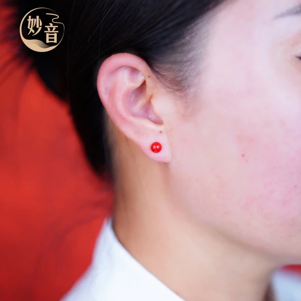 含辰砂工艺品新中式简约女款朱砂耳钉