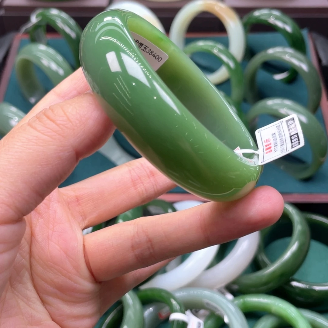 和田玉（碧玉）未镶嵌手镯5859