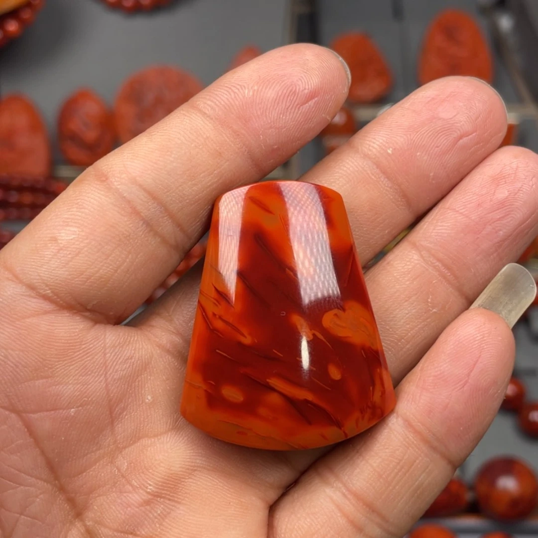 【闪购商品】南红玛瑙珠宝奇石未镶嵌吊坠