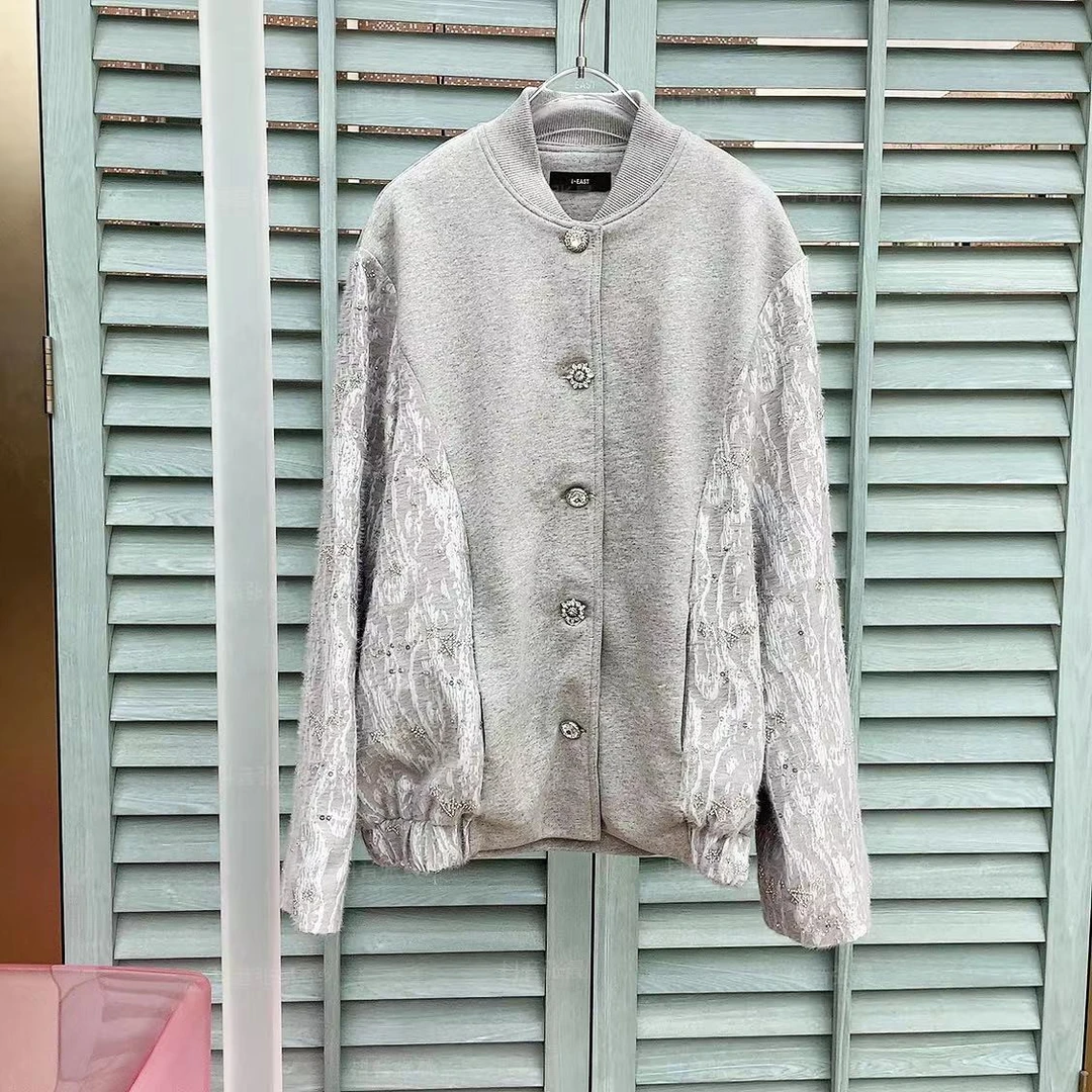 i-EAST 查尔斯的油画~蕾丝亮片闪钻扣饰外套Z822515