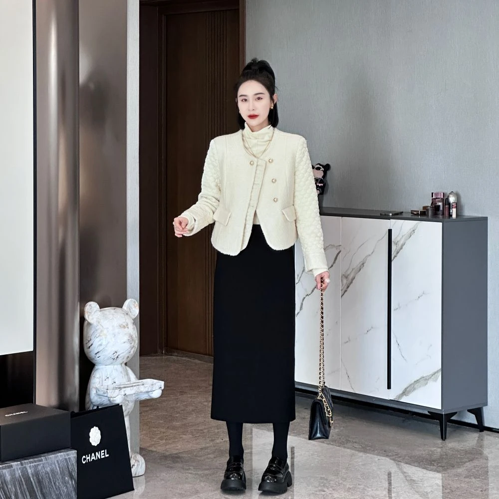 年终大促 时尚洋气百搭拼接羊毛短款羽绒服JLZ23350