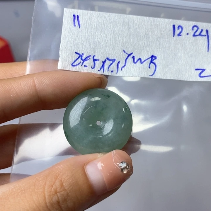 定制翡翠未镶嵌不退