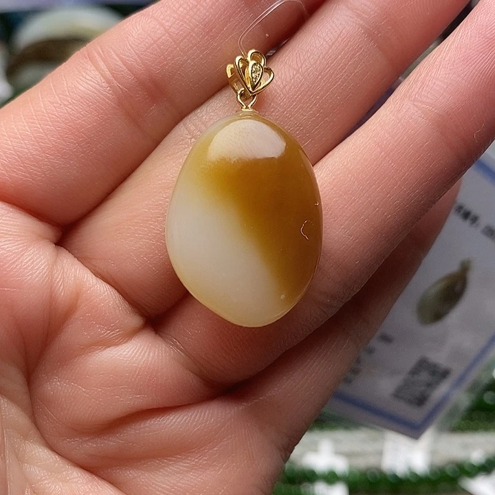 和田玉银S925镶嵌颈饰