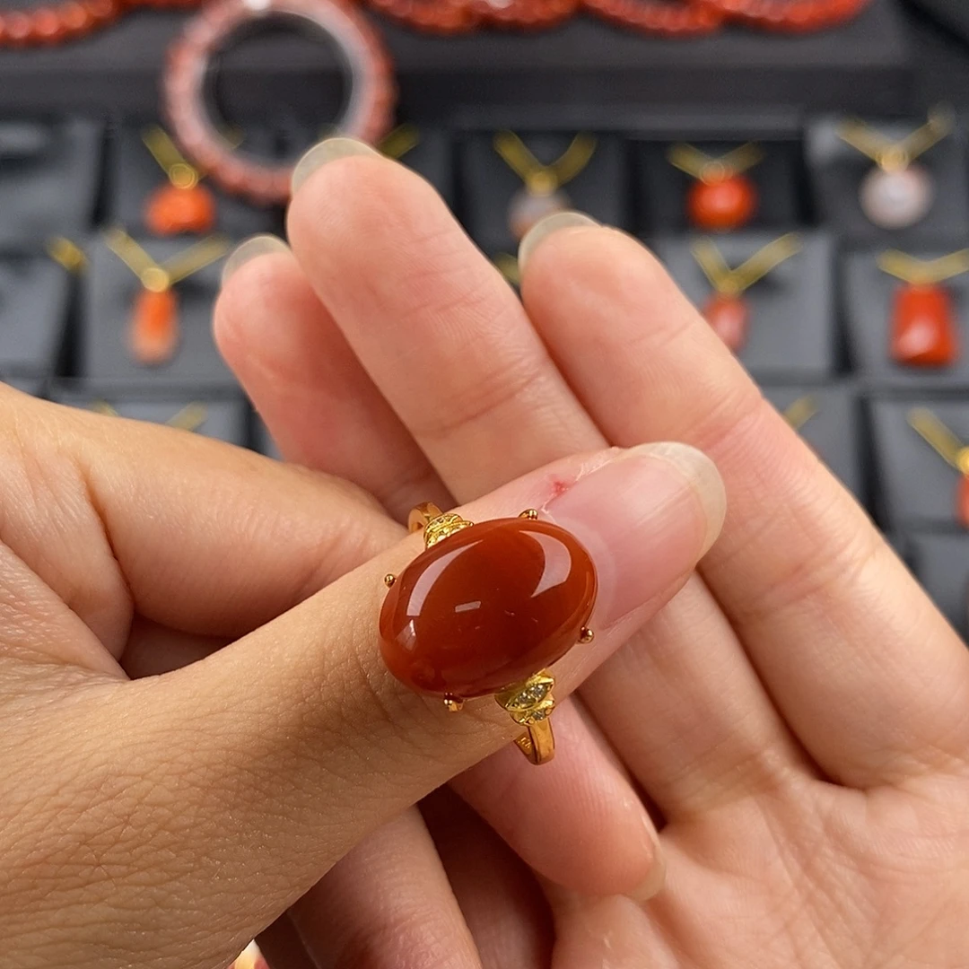 银S925镶嵌四川凉山瓦西戒指南红玛瑙