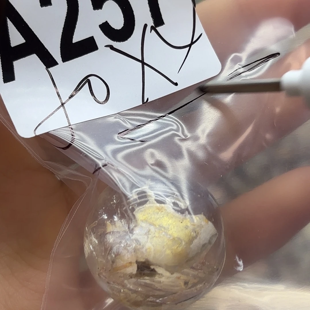 琦***6未镶嵌珠宝半成品紫晶257