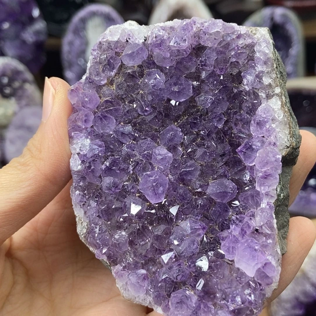 紫晶大型摆件（非配饰）未镶嵌