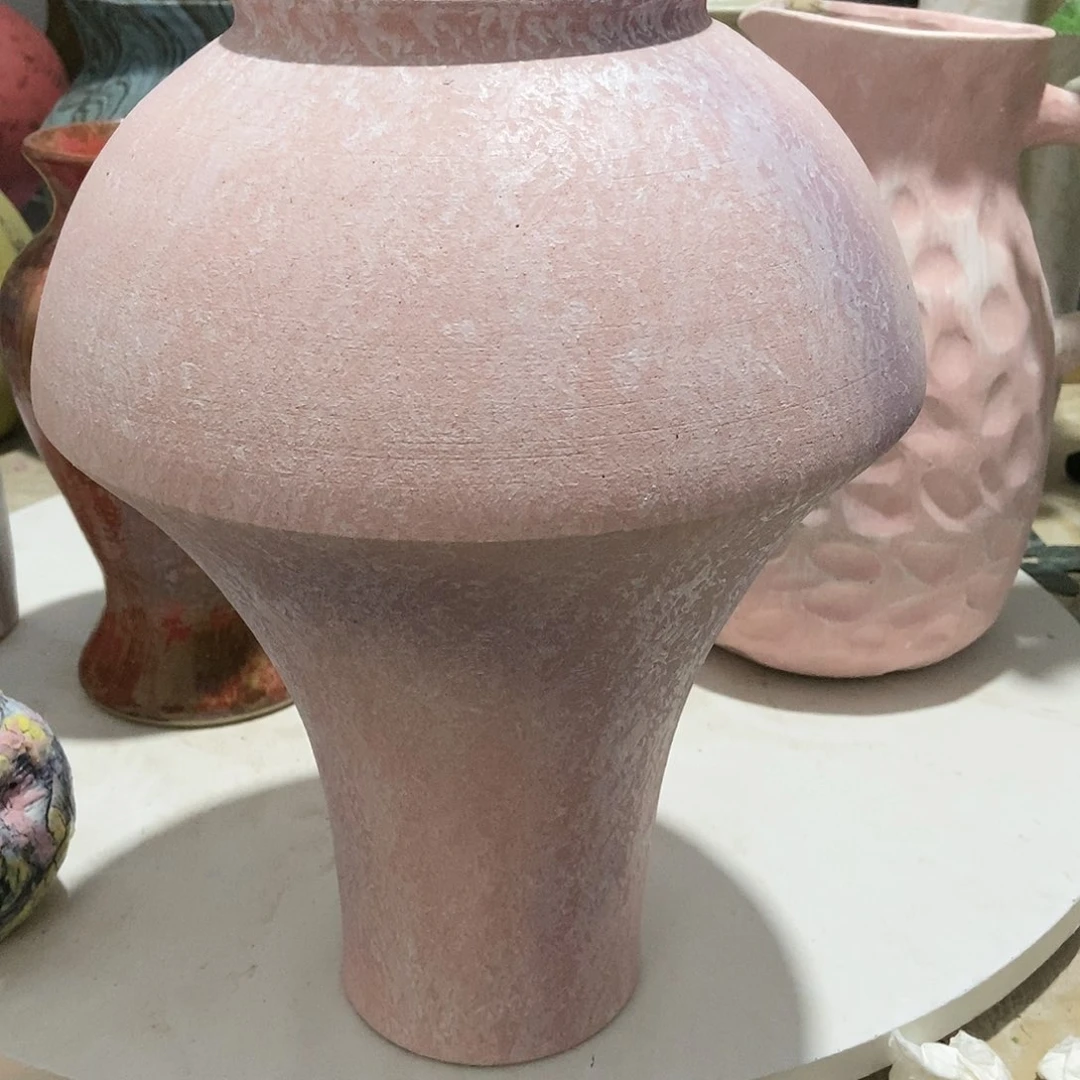 陶瓷才****猪景德镇花瓶多拍