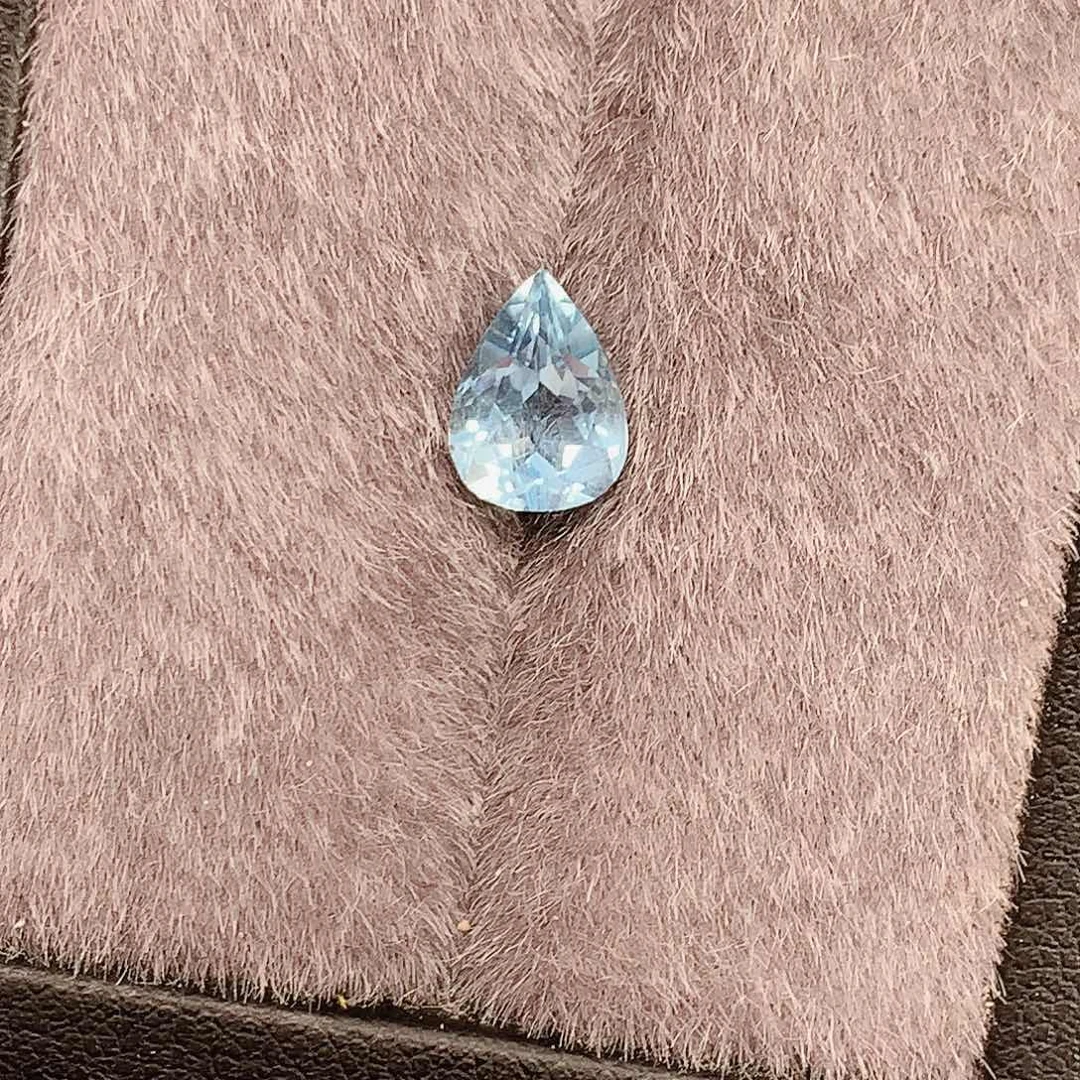 海蓝宝石裸石0.98/888